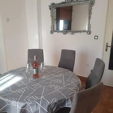 Appartamento Prostran Niko - Idealan Za Veliku Obitelj Pola